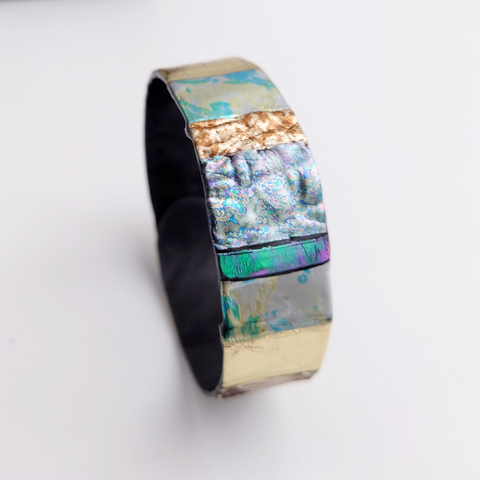 Bracelet colorful Armbånd farverigt fleksibelt smalt