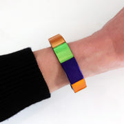 Armbånd_Multicolor_lilla_Green_Guld_Weinreich_smykker_flex